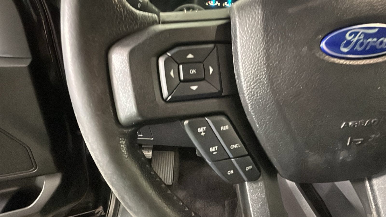 Used 2016 Ford F150 XLT w/ Equipment Group 302A Luxury AWD/4WD image 17