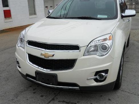 Used 2014 Chevrolet Equinox LTZ image 2