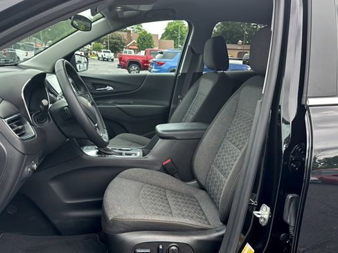 Used 2023 Chevrolet Equinox LT FWD image 5