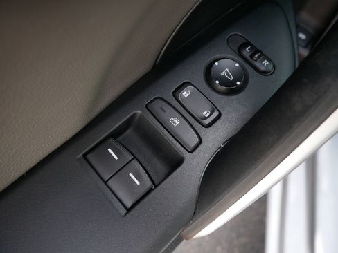 Used 2016 Honda Civic EX-L image 19