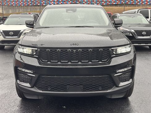 Used 2023 Jeep Grand Cherokee Limited w/ Luxury Tech Group II image 29