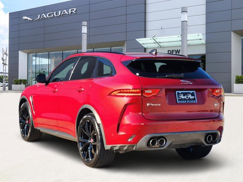 Used 2020 Jaguar F-PACE SVR image 4