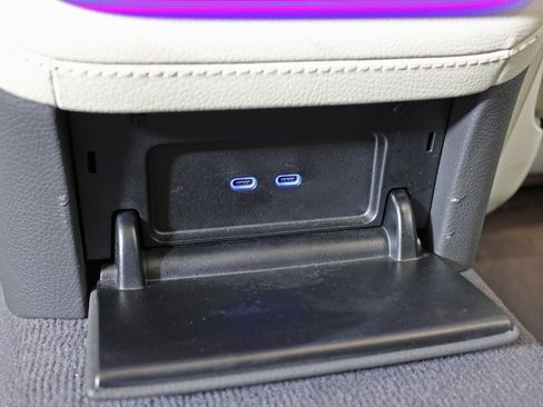 Certified 2023 Mercedes-Benz S 500 4MATIC image 31