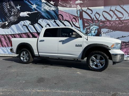 Used 2017 RAM 1500 Big Horn image 1