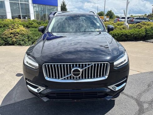 Used 2023 Volvo XC90 B6 Plus w/ Protection Package AWD/4WD image 3