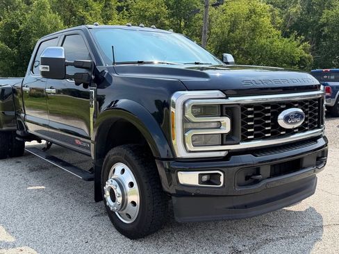 Used 2025 Ford F450 Platinum w/ Platinum Plus Package AWD/4WD image 12