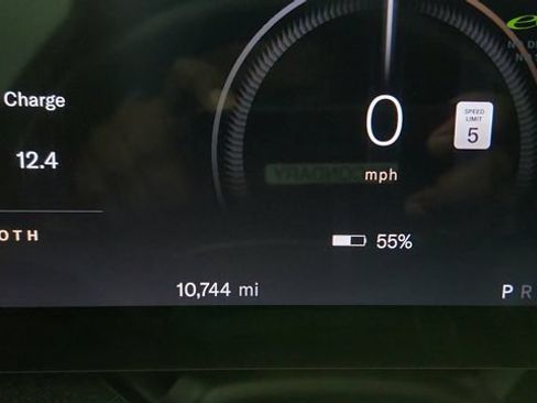 Used 2024 Lucid Air Touring AWD/4WD image 40