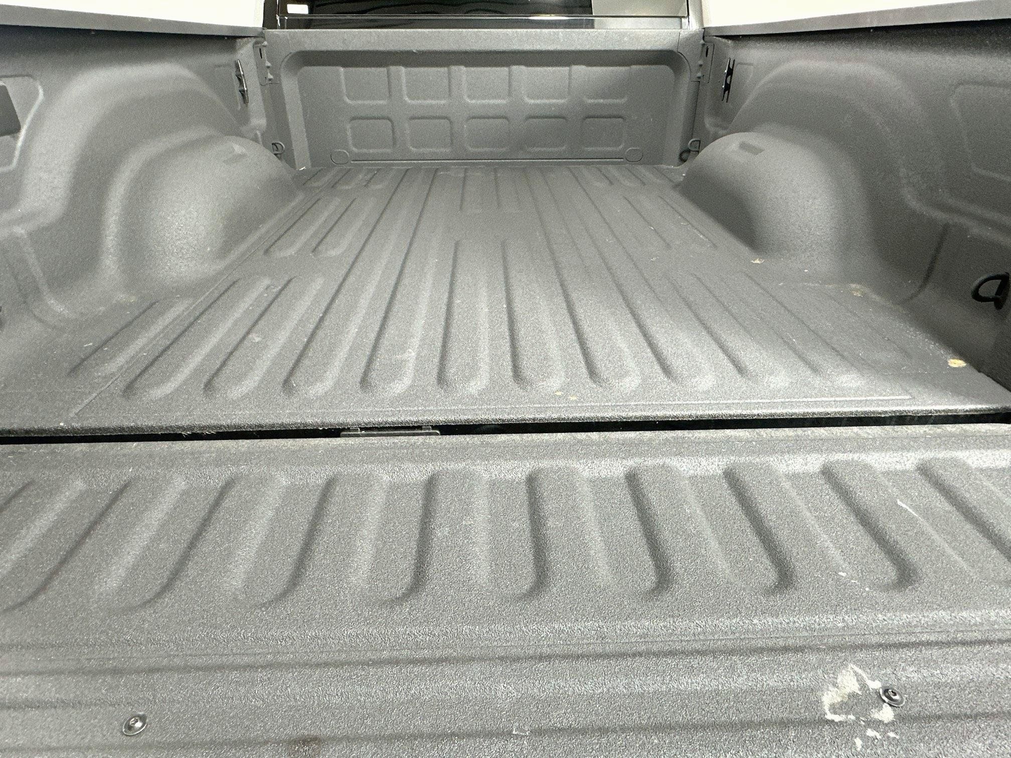 Used 2025 RAM 2500 Big Horn AWD/4WD image 28