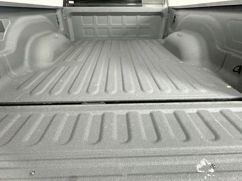 Used 2025 RAM 2500 Big Horn AWD/4WD image 28