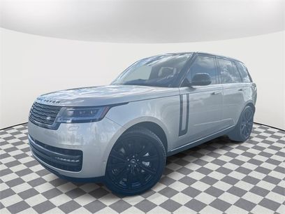 New 2025 Land Rover Range Rover SE