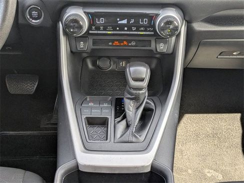 Used 2023 Toyota RAV4 XLE image 19