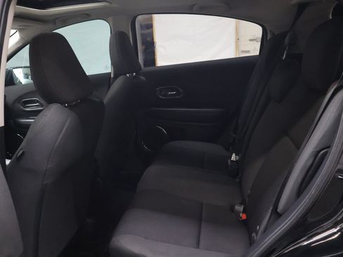 Used 2022 Honda HR-V EX image 14