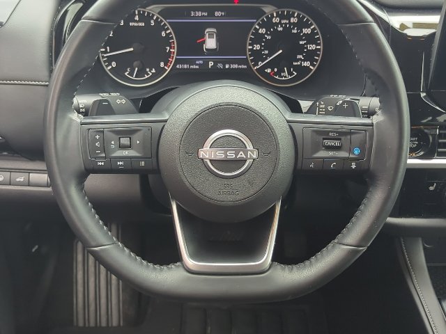 Used 2025 Nissan Pathfinder SV AWD/4WD image 8