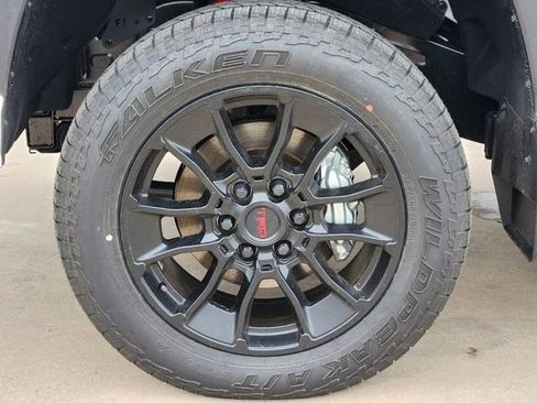 New 2025 Toyota Tundra SR5 image 9