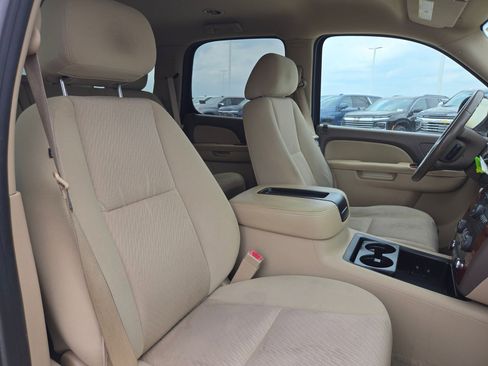 Used 2013 Chevrolet Tahoe LS w/ Texas Edition RWD image 24