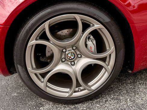 Used 2008 Alfa Romeo 8C Competizione RWD image 32