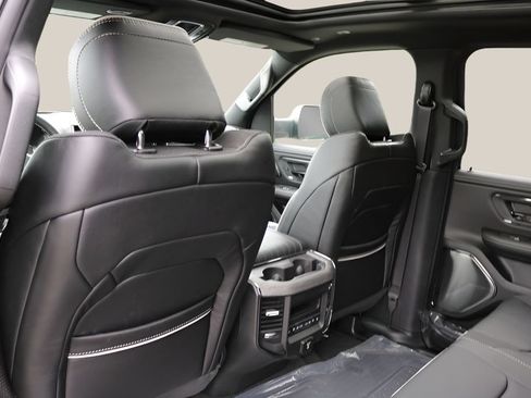 New 2026 RAM 1500 Limited AWD/4WD image 16