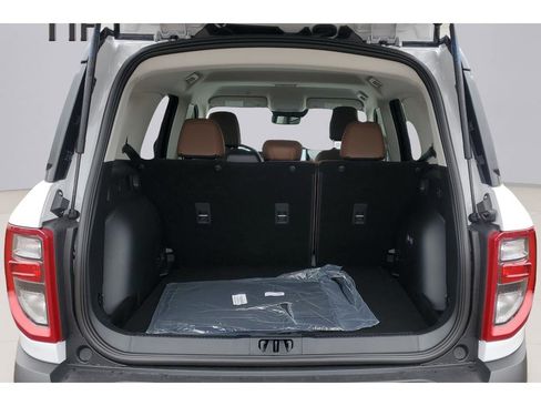 New 2025 Ford Bronco Sport Outer Banks image 33