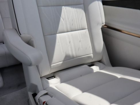 New 2026 Buick Enclave Avenir w/ Super Cruise Package AWD/4WD image 9