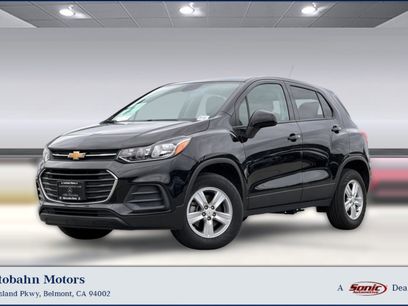Used 2022 Chevrolet Trax LS w/ Tint and Cruise Package
