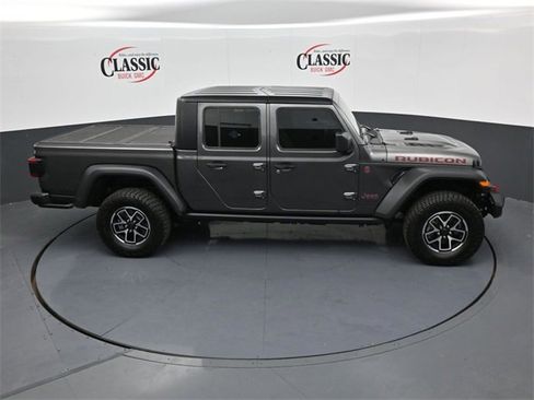 Used 2025 Jeep Gladiator Rubicon w/ Convenience Group image 19