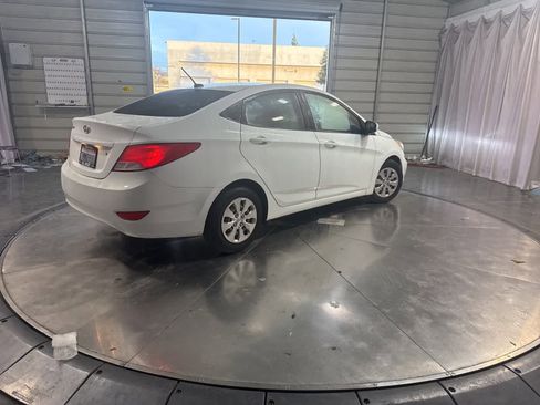 Used 2015 Hyundai Accent GLS w/ Option Group 02 image 4