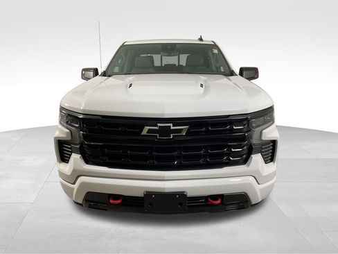 Used 2024 Chevrolet Silverado 1500 RST w/ Redline Edition AWD/4WD image 3