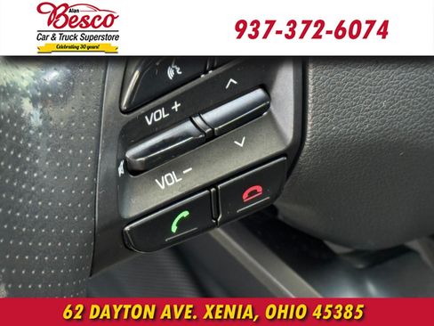 Used 2018 Hyundai Elantra Sport w/ Sport Premium Package 03 FWD image 11