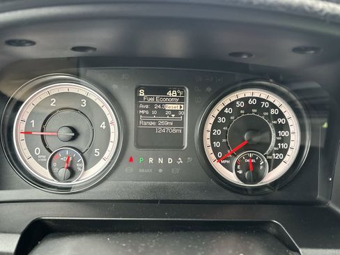 Used 2017 RAM 2500 Big Horn image 11