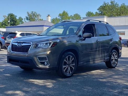 Used 2019 Subaru Forester Limited AWD/4WD image 8