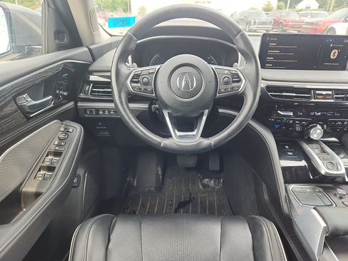 Used 2023 Acura MDX SH-AWD w/ Advance Package image 10