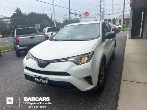 Used 2018 Toyota RAV4 LE w/ All Weather Liner Package AWD/4WD image 1
