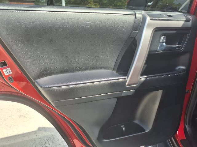 Used 2024 Toyota 4Runner SR5 Premium w/ Moonroof Package AWD/4WD image 13