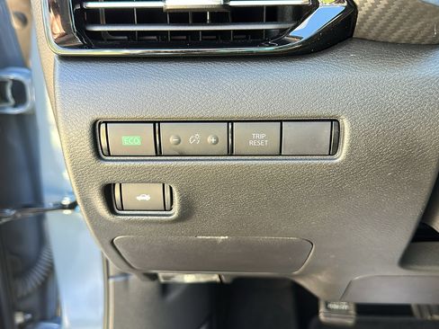 Certified 2024 Nissan Sentra SR image 14