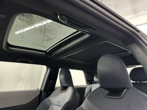 Certified 2025 MINI Cooper 2-Door Hardtop image 12