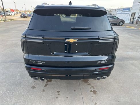 New 2026 Chevrolet Traverse High Country FWD image 33