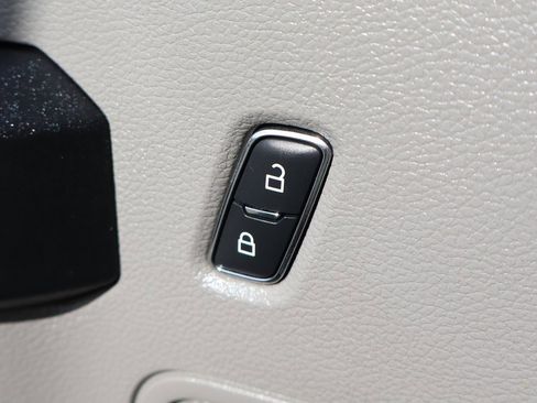 Used 2019 Ford F350 XL w/ XL Value Package image 18