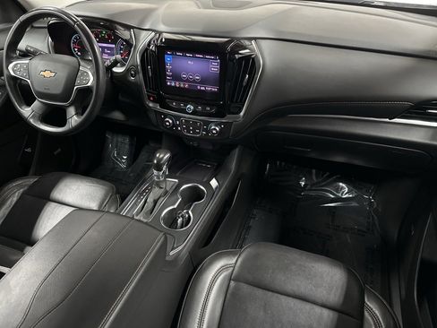 Used 2021 Chevrolet Traverse Premier w/ Redline Edition image 11