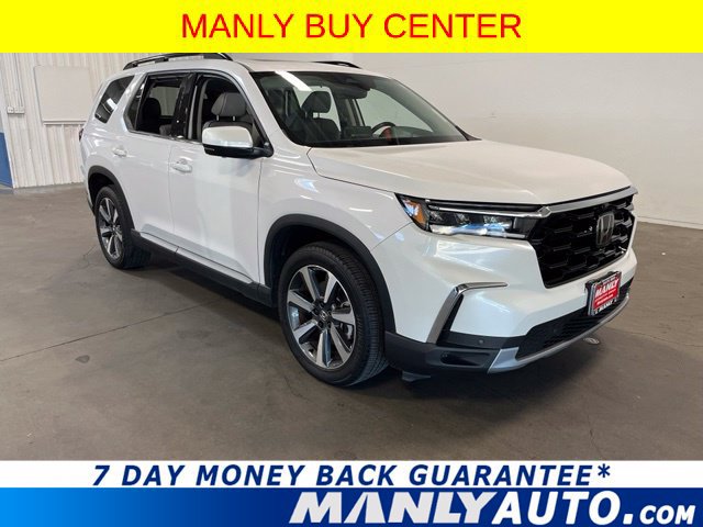 Used 2025 Honda Pilot Elite image 1