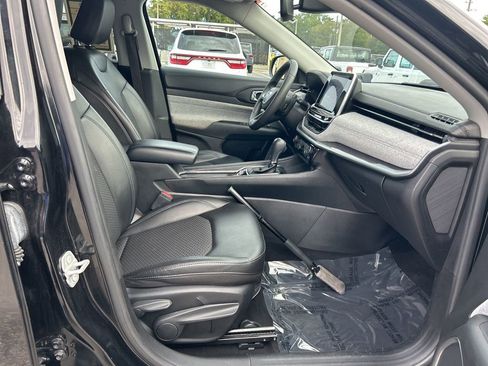 Certified 2022 Jeep Compass Latitude image 23