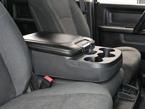 Used 2019 RAM 3500 Tradesman RWD image 46