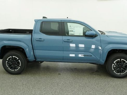 New 2026 Toyota Tacoma TRD Sport AWD/4WD image 11