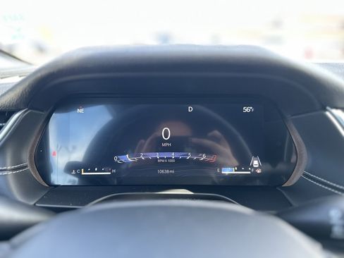 Used 2024 Jeep Grand Cherokee Altitude image 14