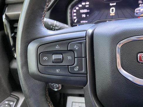 Used 2024 GMC Sierra 2500 AT4 w/ Technology Package AWD/4WD image 21