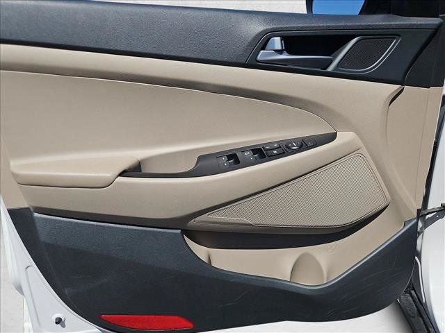 Used 2016 Hyundai Tucson SE FWD image 11