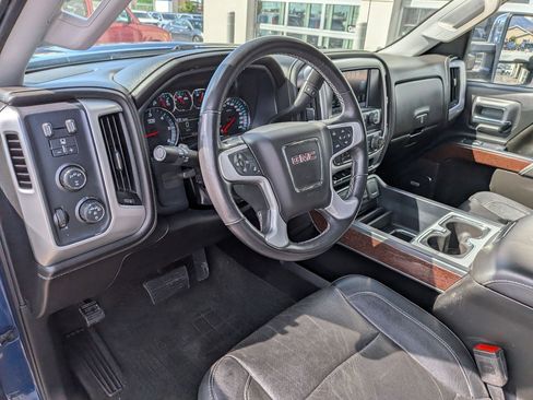 Used 2017 GMC Sierra 2500 SLT w/ Suspension Package, Off-Road image 16