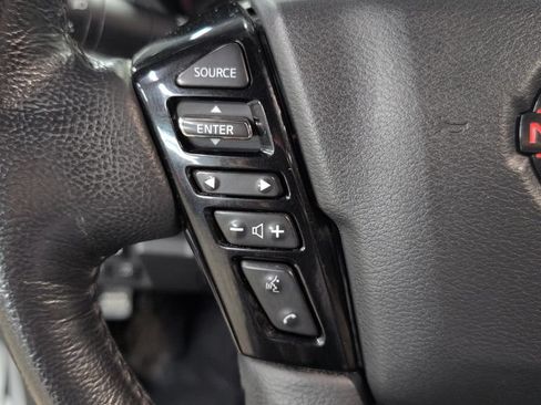 Used 2022 Nissan Frontier PRO-4X AWD/4WD image 10