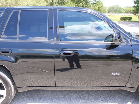 Used 2006 Chevrolet TrailBlazer LT w/ SS Package RWD image 32