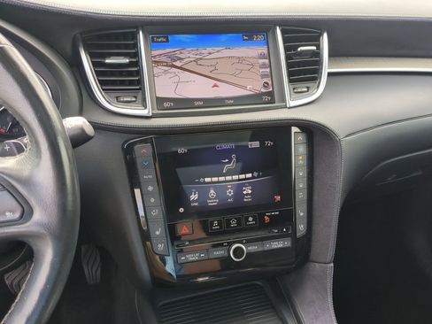 Used 2019 INFINITI QX50 Essential w/ Sensory Package image 20