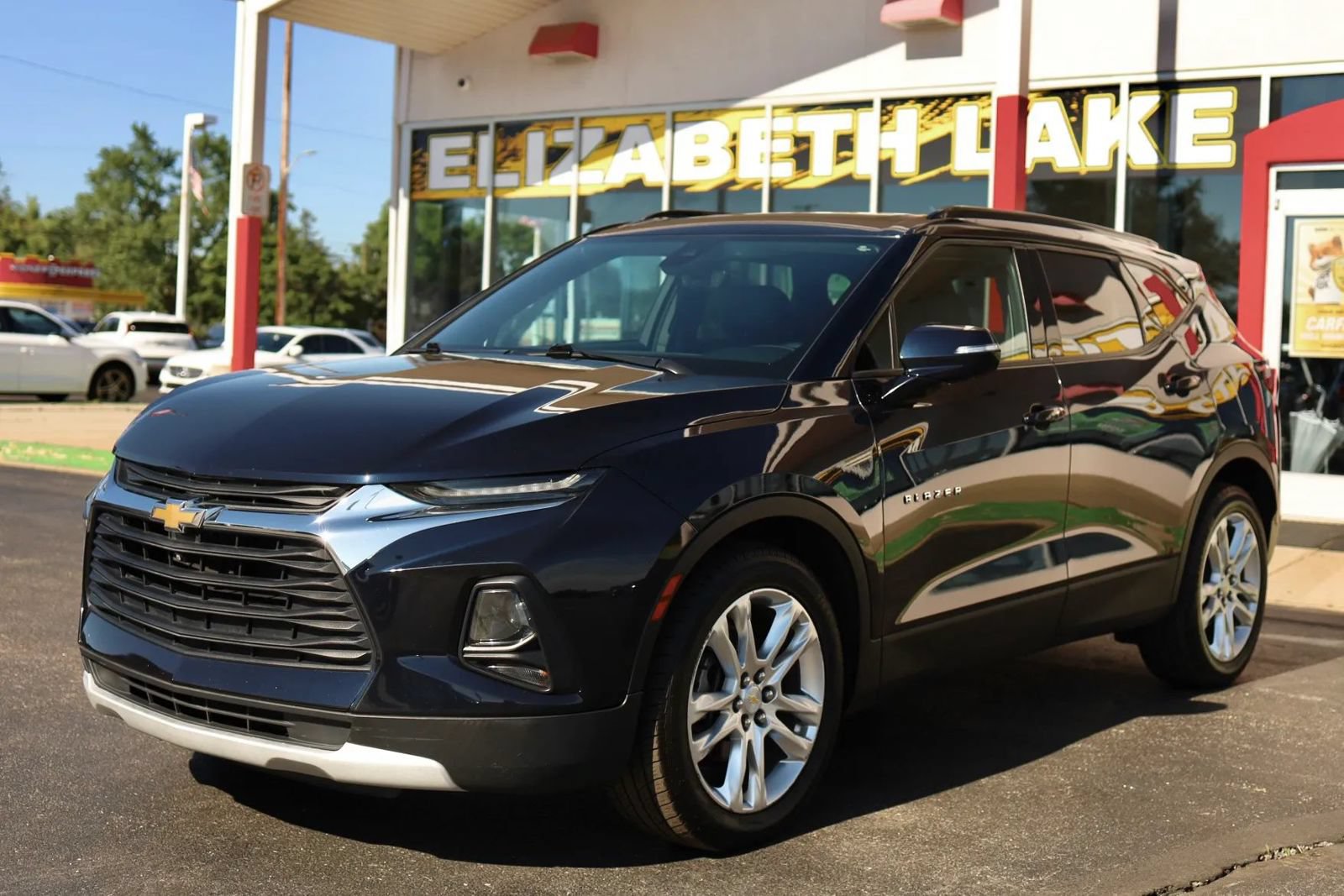 Used 2020 Chevrolet Blazer LT w/ Sound & Technology Package AWD/4WD image 1